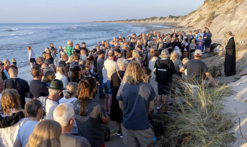 Deux enfants meurent ensevelis sous une dune sur une plage du Danemark